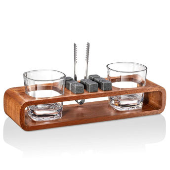 39 Perfect Gifts for Whiskey Lovers | fancy gifts